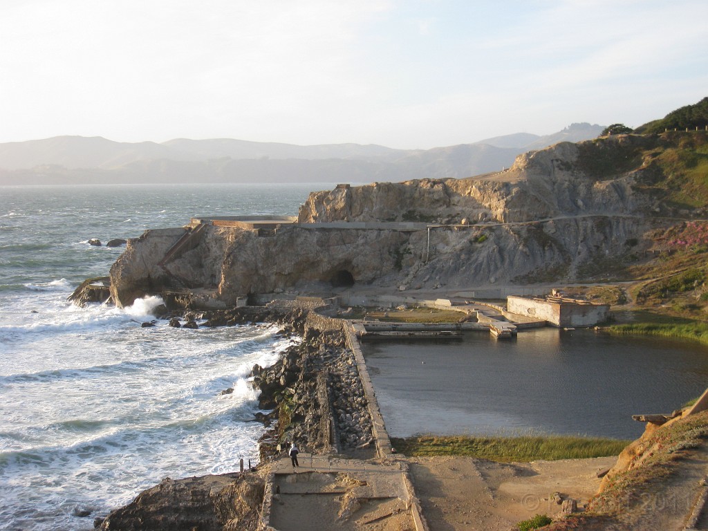 2011 Bay 2 Breakers Friday 1145.JPG - I was able to participate in the 100th annual running of the Bay to Breakers 12K race in San Francisco California. A weekend for sightseeing and racing.